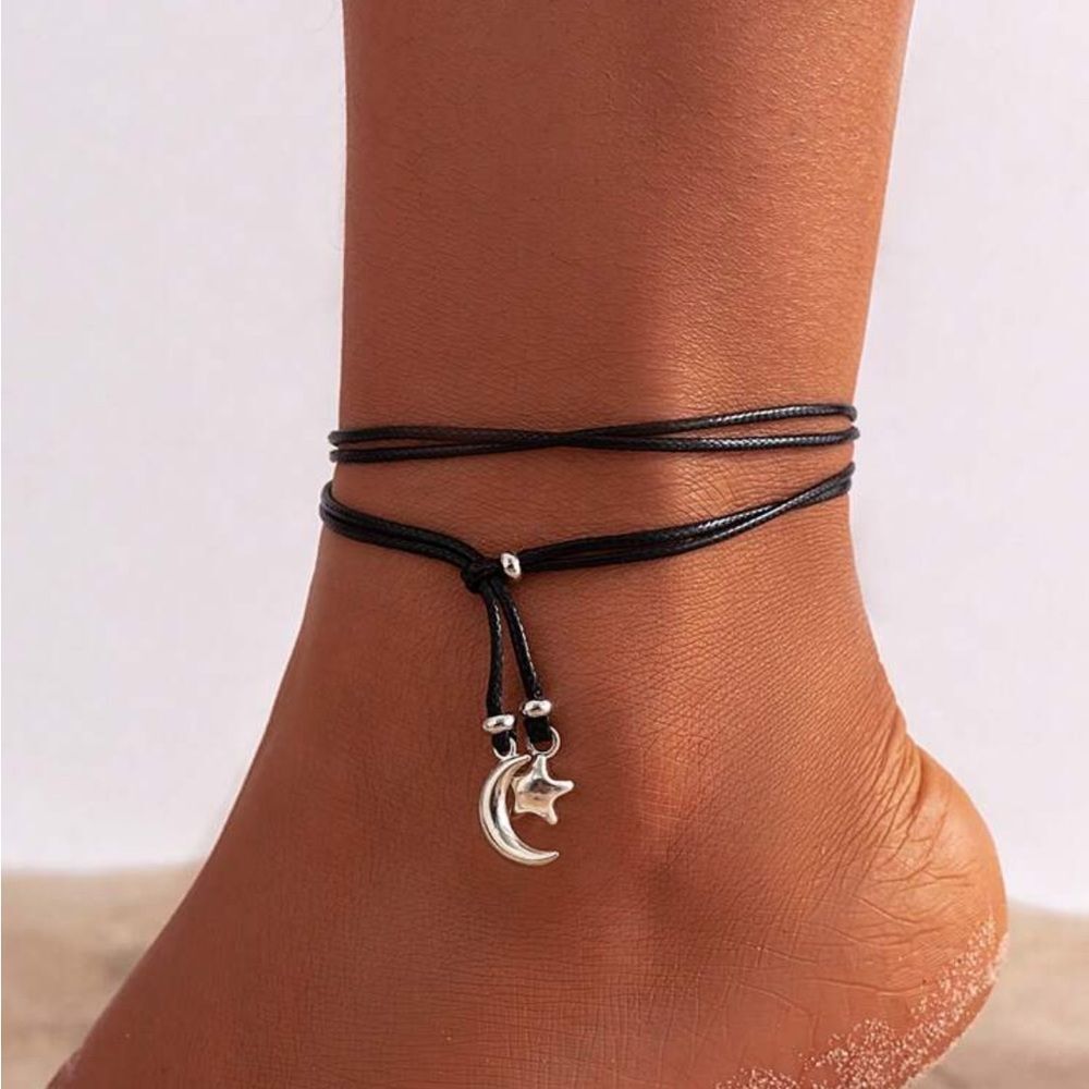 Black boho anklet S611